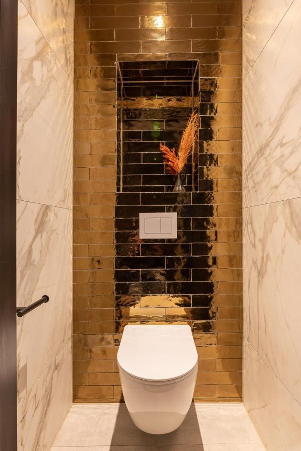 Monument Hotel Заандам Екстериор снимка